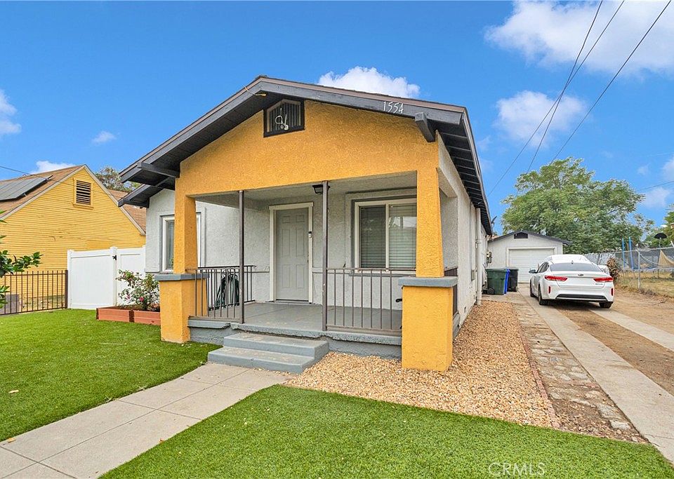 1st image of 1554 N Sierra Way