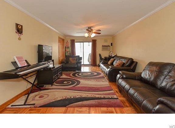2nd image of 344 Central Park Ave APT B2