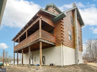 16 Little Ln, Landisburg, PA 17040