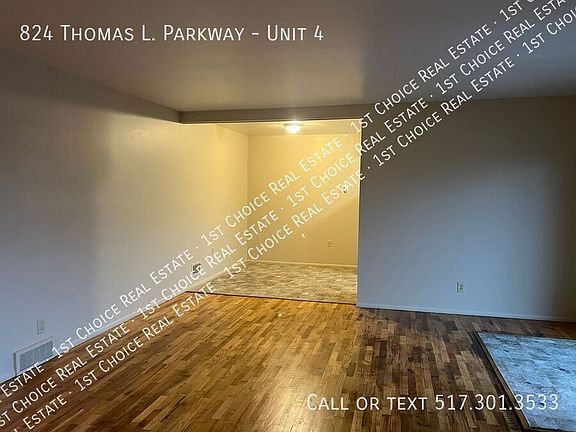 3rd image of 824 E Thomas L Pkwy Unit 4