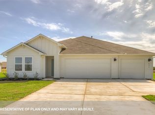 700 Radley Rd, Lockhart, TX 78644