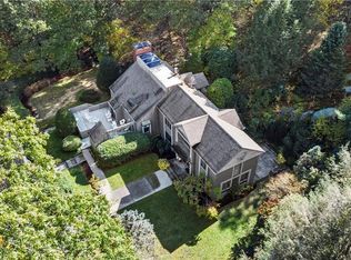 171 Indian Trail Rd, New Milford, CT 06776