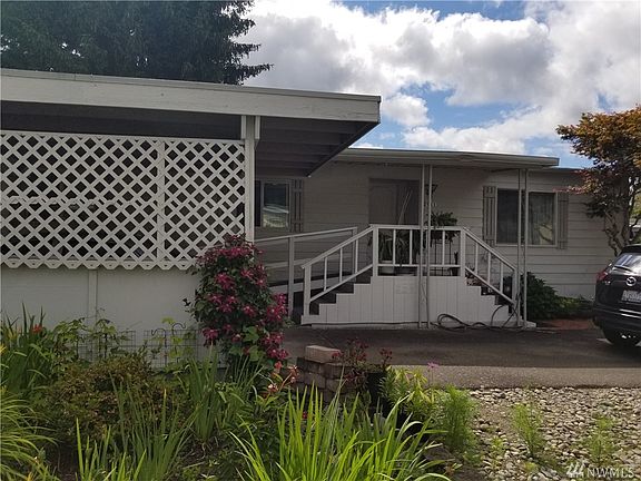 2nd image of 2911 34th Avenue Ct E #52