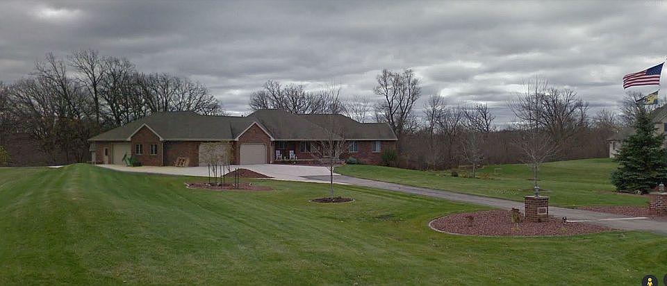 1st image of 2557 Whispering Oak Ct