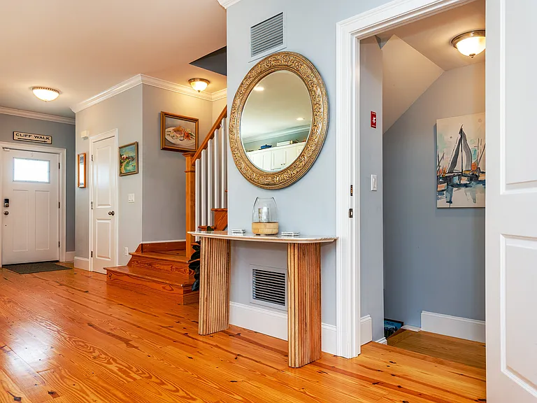 19 Eustis Ave — Photo 24