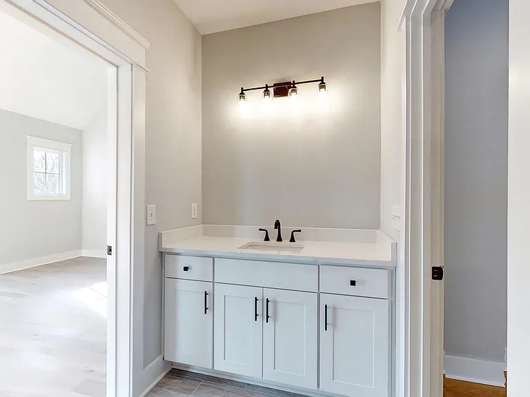 4806 Illinois Ave — Photo 10