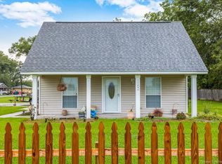 1102 W Division St, Jennings, LA 70546