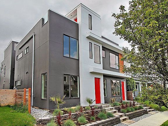 2nd image of 616 N Oakes St #B