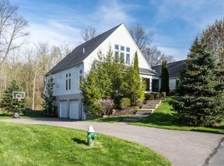 279 Tinkers Trl, Aurora, OH 44202