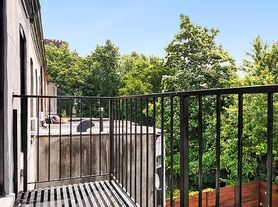554 Putnam Ave, Brooklyn, NY