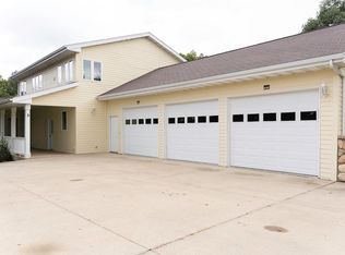 32314 Bufflehead Dr, Unionville, MO 63565