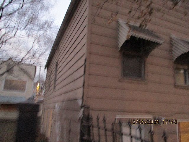 2nd image of 4739 S Hoyne Ave
