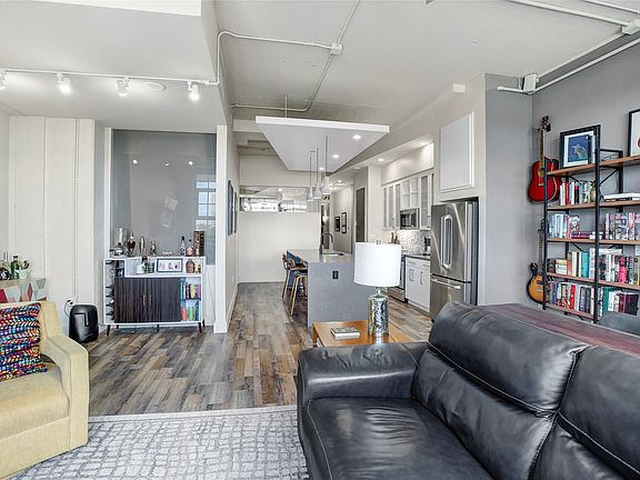 4th image of 2600 W 7th St APT 2454