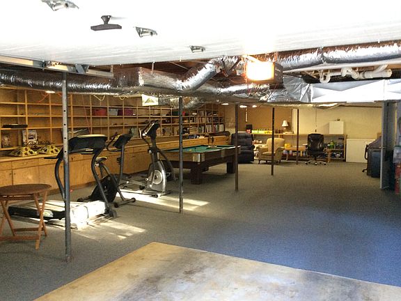 Pull-in Full Size Basement