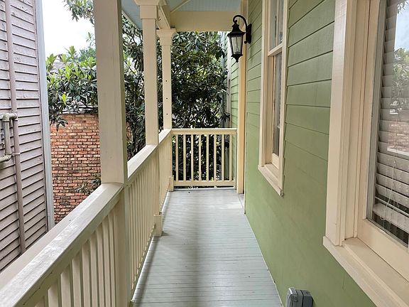 2nd image of 2406 Baronne St Unit A