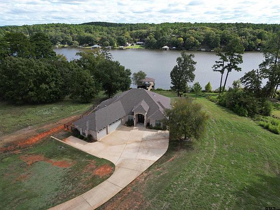 2nd image of 157 Springlake Dr