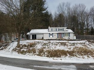 863 Deckman Hollow Rd, Williamsport, PA 17701