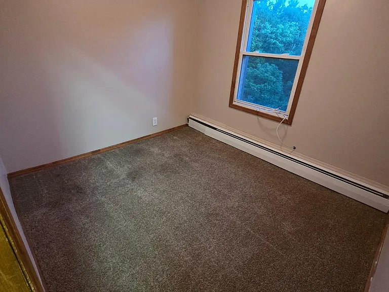 360 Main St #1 — Photo 9