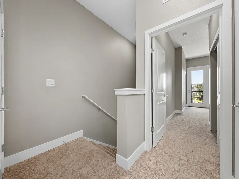 2105 Broome St — Photo 15