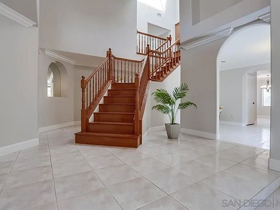 4th image of 14299 Bourgeois Way