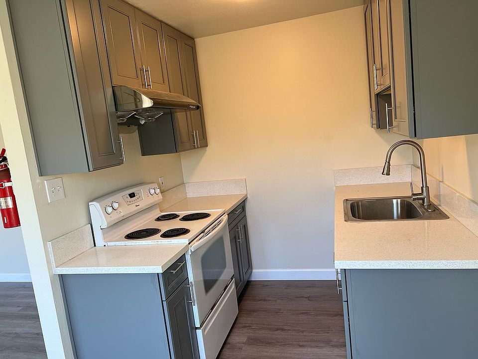 2nd image of 1219 T St APT 1