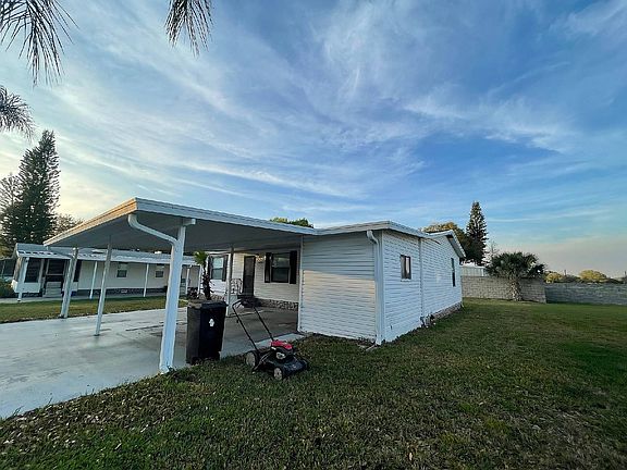 3rd image of 16604 Tavira Dr
