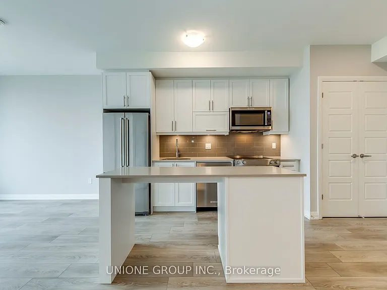 1415 Dundas St E #1204 — Photo 6