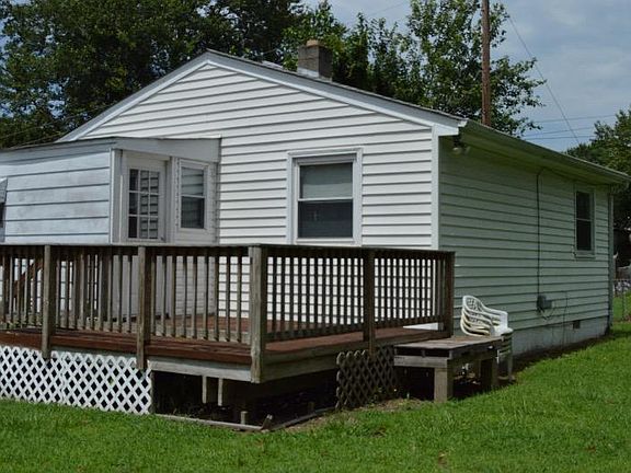2nd image of 7334 Luck Ave