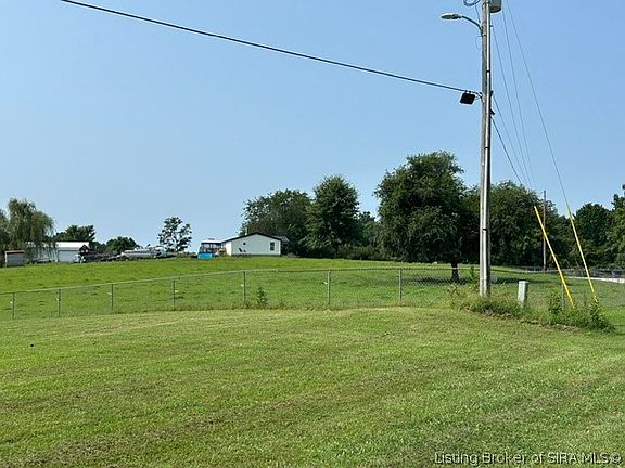 3rd image of 1315 Valiz Road