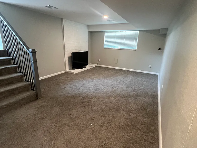 2374 S Kingston St — Photo 18