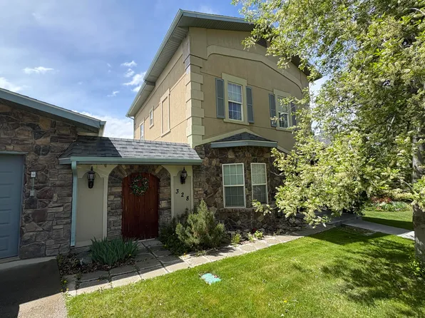 328 S Lobban Ave, Buffalo, WY 82834