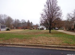 Crestview Dr, Milan, TN 38358
