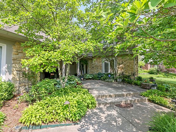 3rd image of 9024 Kirkham Ct