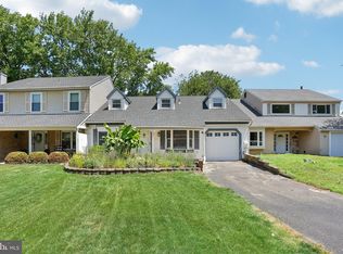 70 Wynnewood Dr, Voorhees, NJ 08043