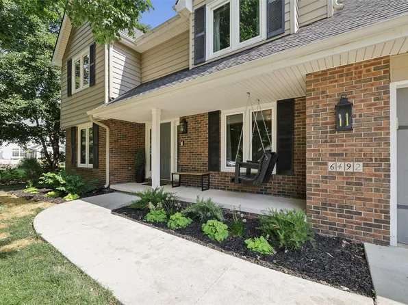 6492 N Winwood Dr, Johnston, IA 50131