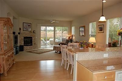 3rd image of 740 Sturbridge Dr