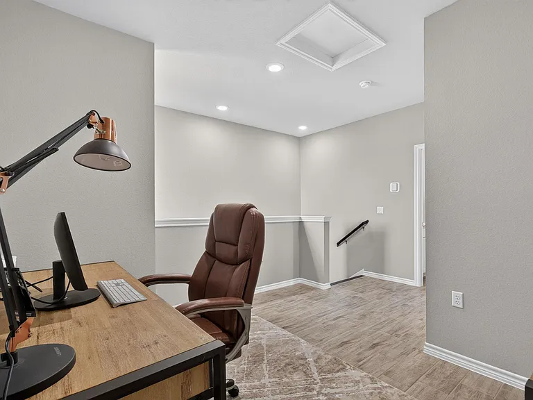 105 Harborside Dr #101 — Photo 23