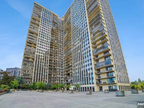 200 Winston #L08, Cliffside Park, NJ 07010