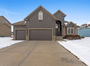11130 N Brooklyn Ave, Kansas City, MO 64155