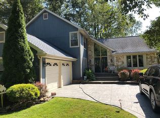 33 Coventry Cir E, Marlton, NJ 08053