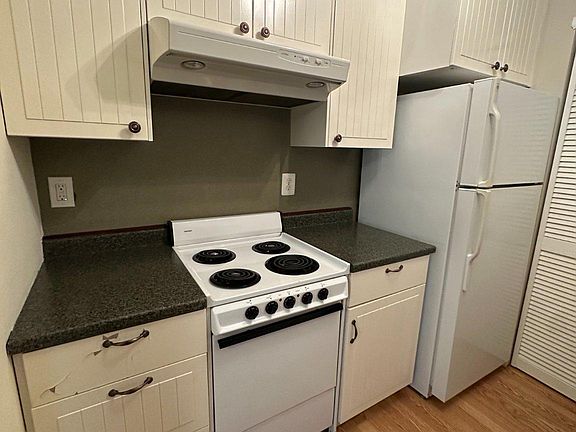 5th image of 1106 Britton Pl