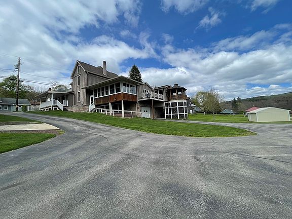 5th image of 518 Wood St
