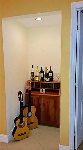 Coco Cay Condominium — Photo 3