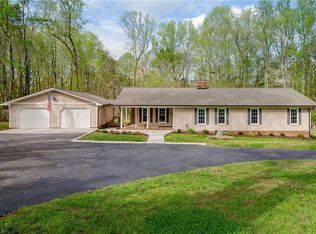 7607 Penns Grove Rd, Summerfield, NC 27358