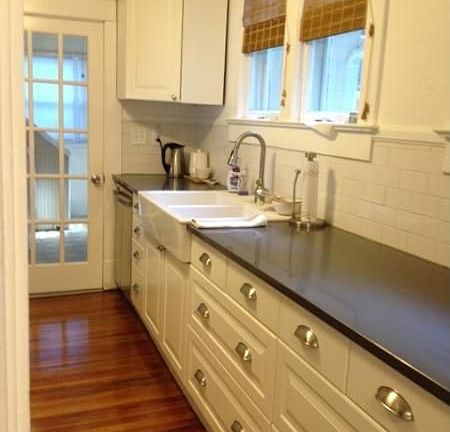 4th image of 4001 Miramar Way S