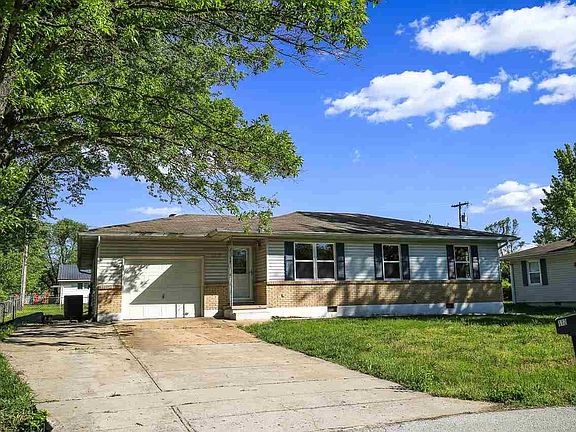 2nd image of 112 Crescent Dr