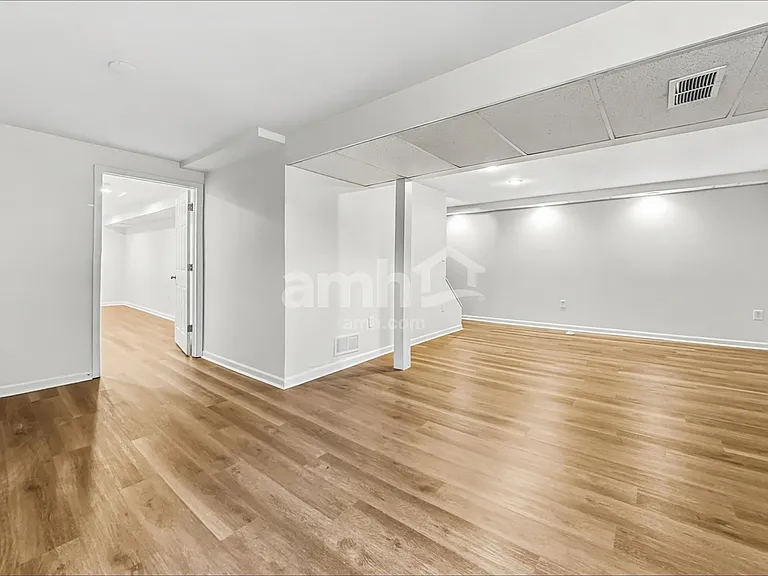 2113 Lynwood Pl — Photo 19