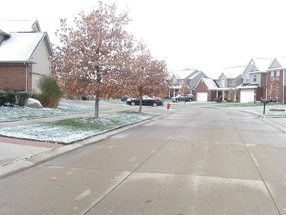 5th image of 53731 Springwood Dr
