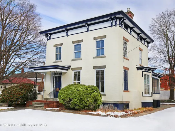 11 W Bridge Street, Saugerties, NY 12477