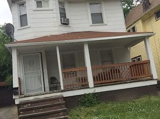 1184 Northlockwood, East Cleveland, OH 44112